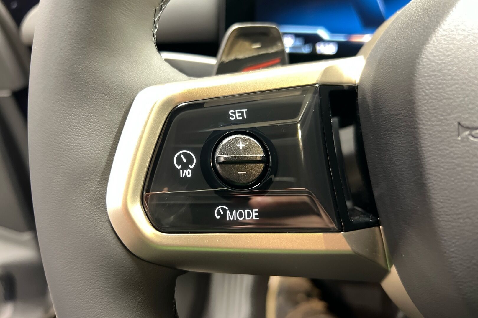 BMW 5-sarja iso kuva 13