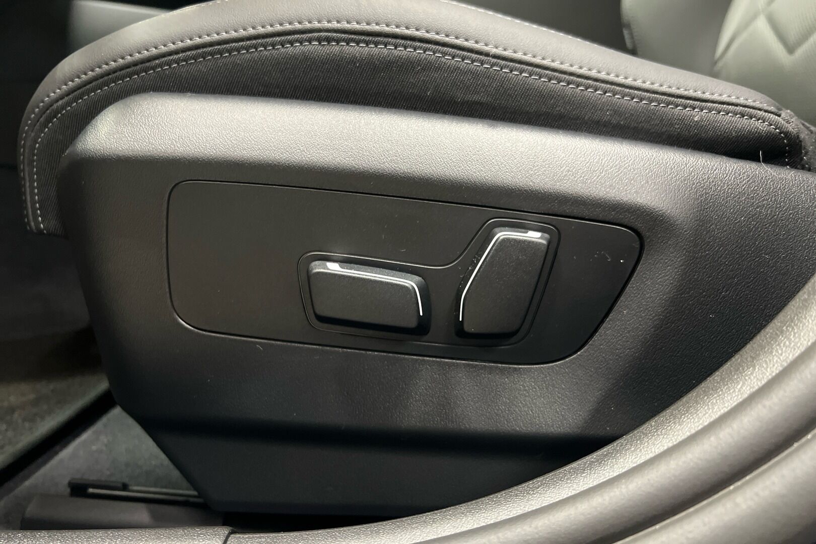 BMW 5-sarja iso kuva 17
