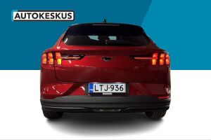 Ford Mustang Mach-E esikatselu 5