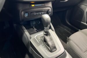 Ford Focus esikatselu 27
