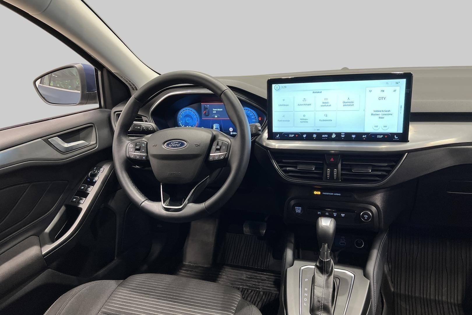 Ford Focus iso kuva 33