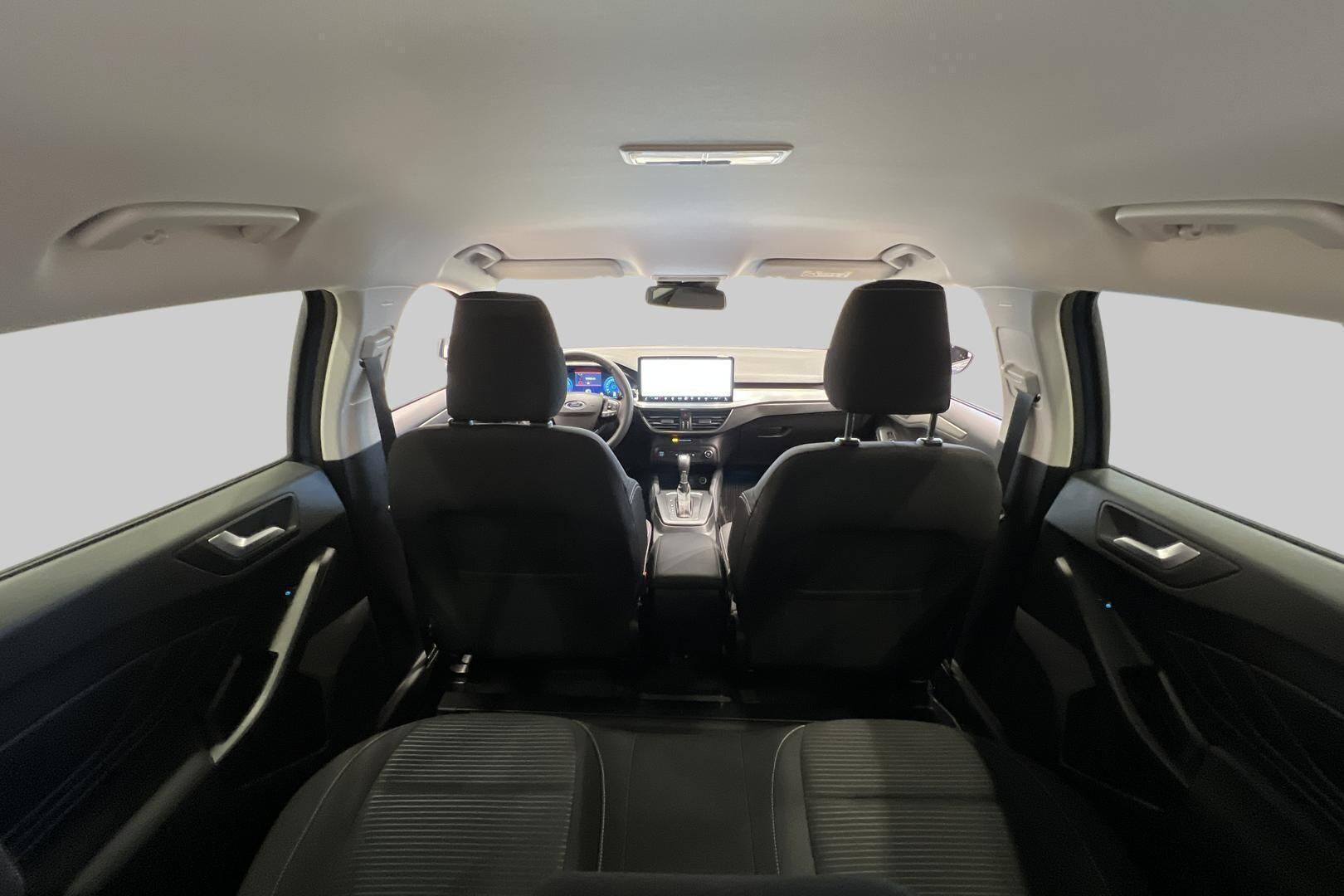 Ford Focus iso kuva 37