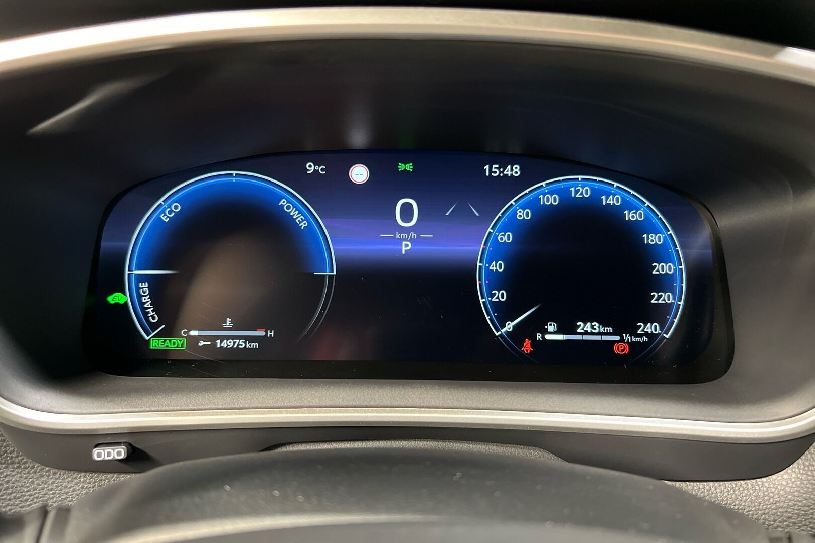 Toyota Corolla Cross iso kuva 11