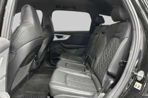 Audi Q7 esikatselu 10