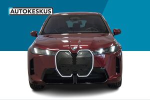 BMW iX esikatselu 1