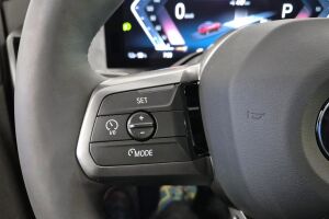 BMW iX esikatselu 16
