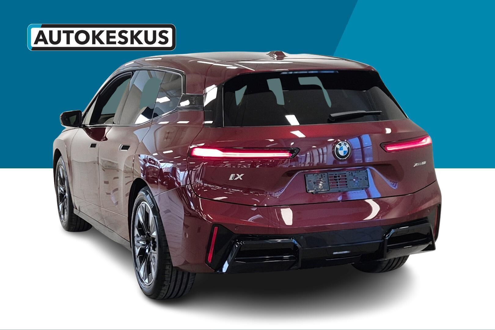 BMW iX iso kuva 6