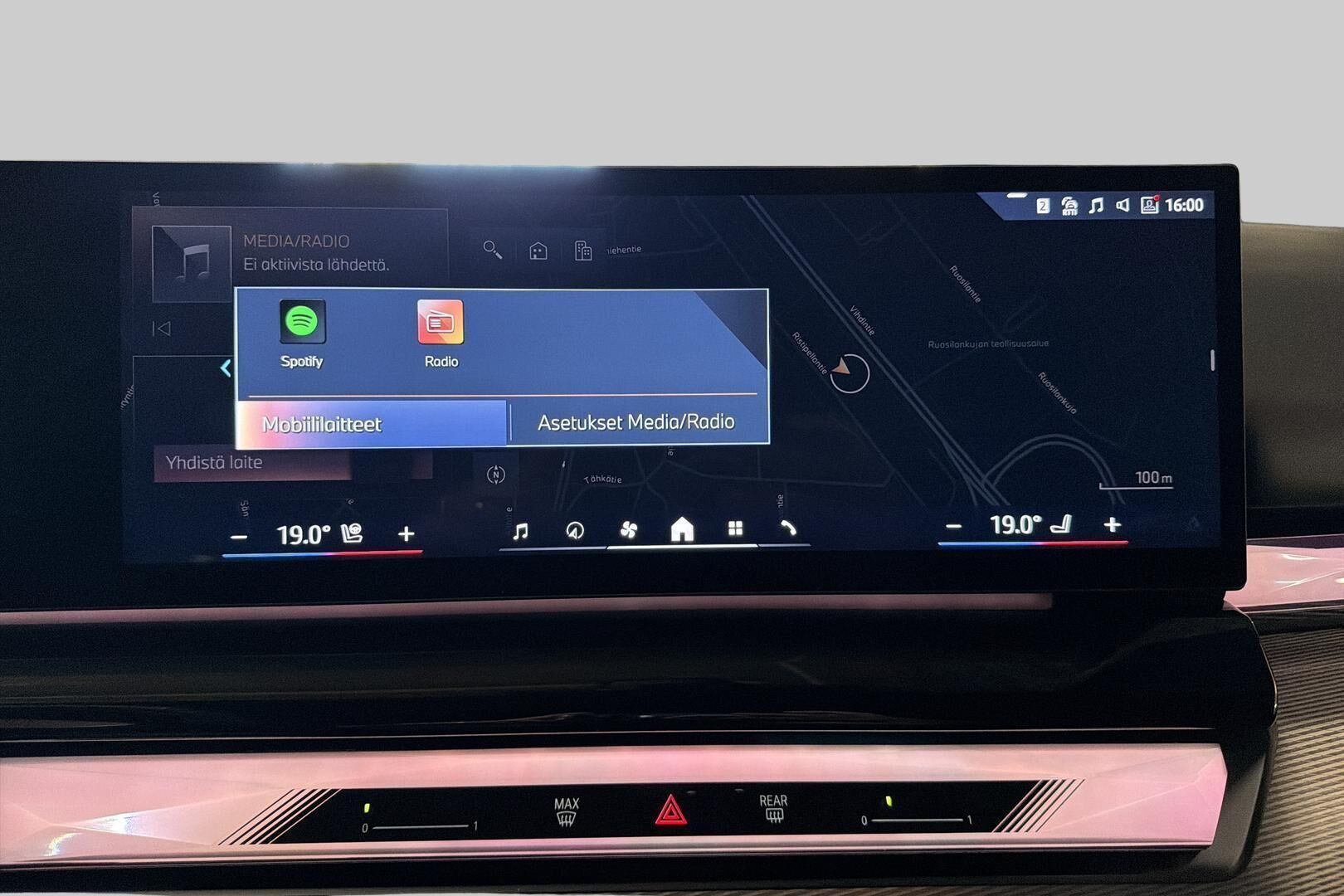 BMW i5 iso kuva 26