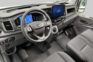 Ford Transit esikatselu 10