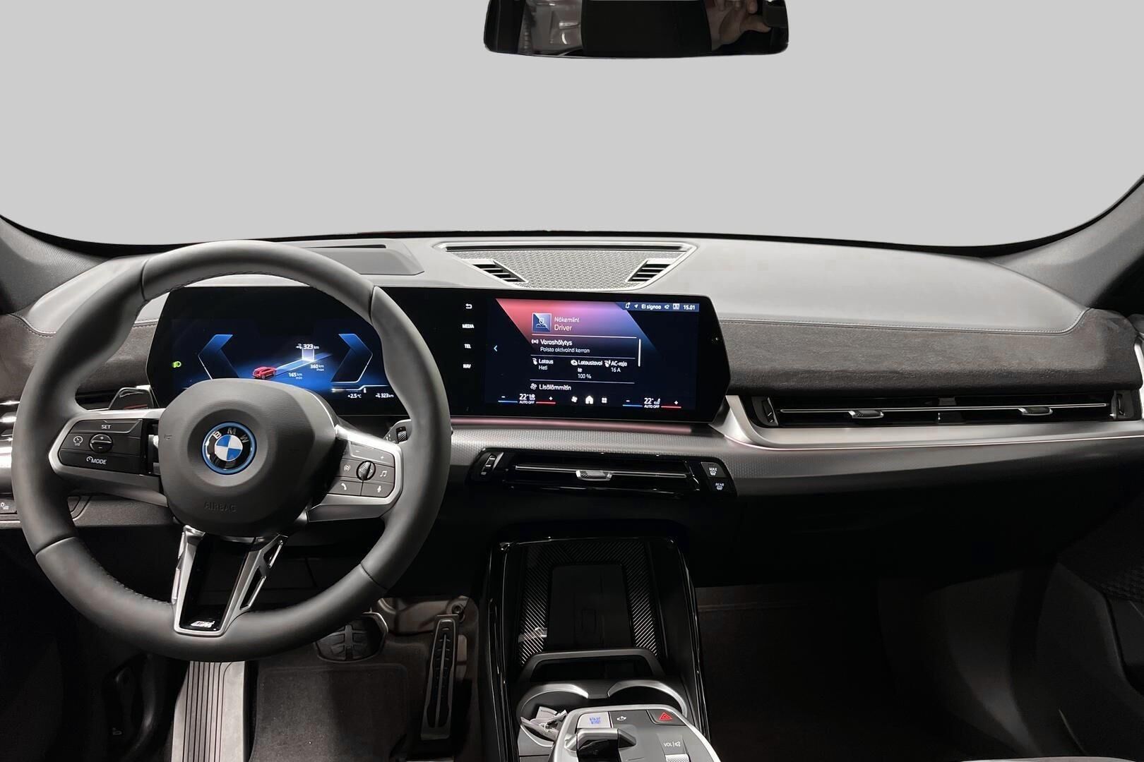 BMW iX1 iso kuva 10