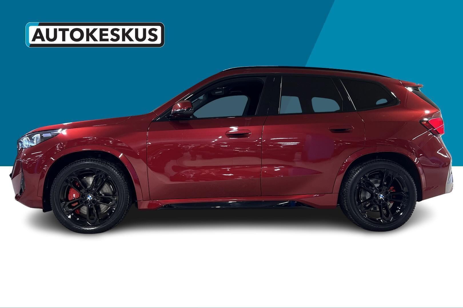 BMW iX1 iso kuva 7