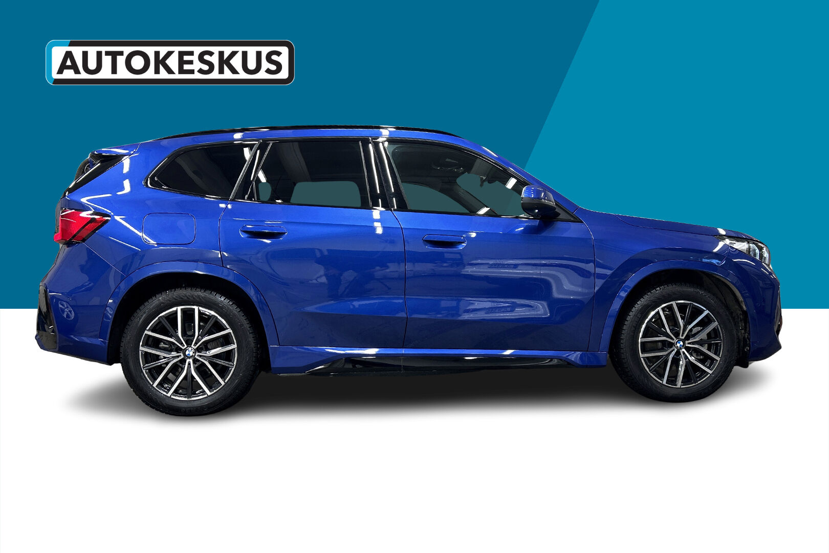 BMW iX1 iso kuva 3