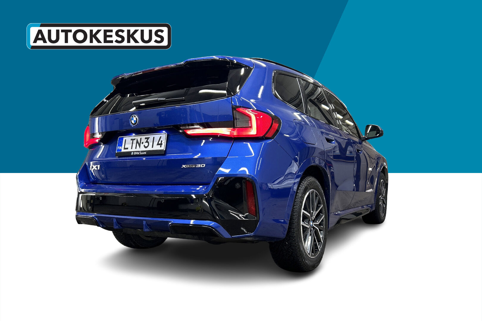 BMW iX1 iso kuva 4