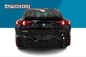 BMW iX2 esikatselu 5