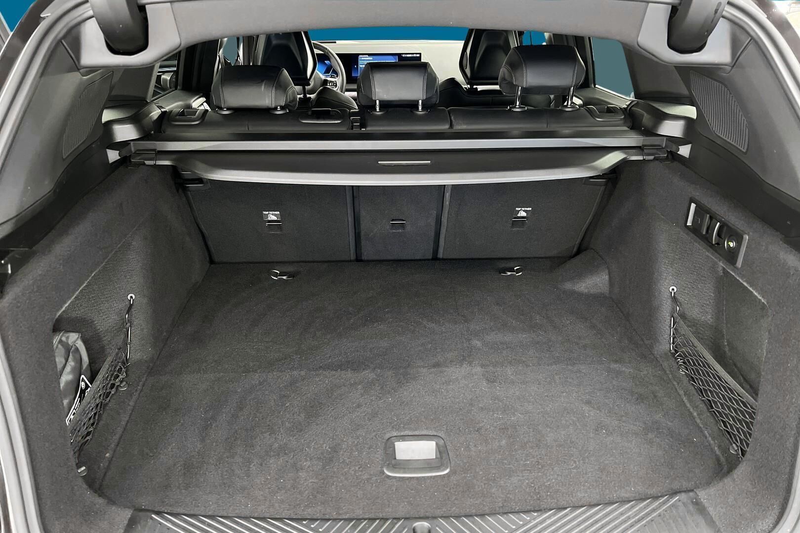 BMW X3 iso kuva 8