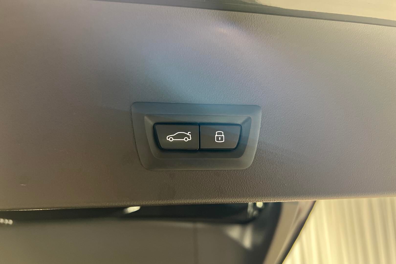 BMW X3 iso kuva 17