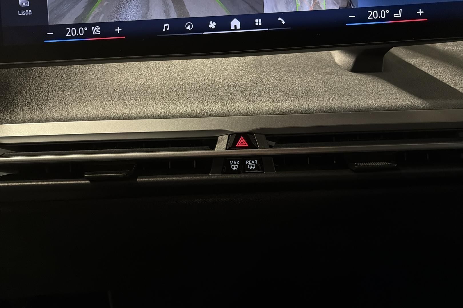 BMW IX iso kuva 26