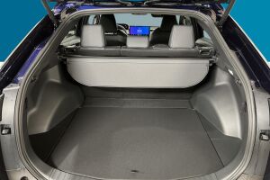 Toyota bZ4X esikatselu 11