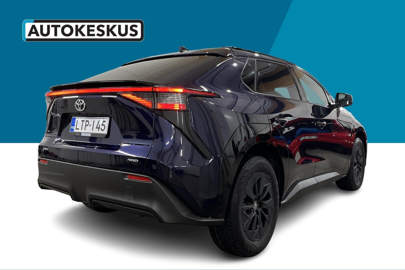 Toyota bZ4X iso kuva 4