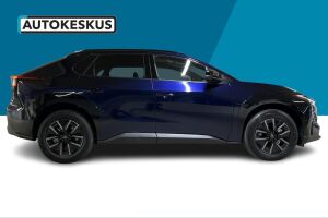 Toyota bZ4X esikatselu 1