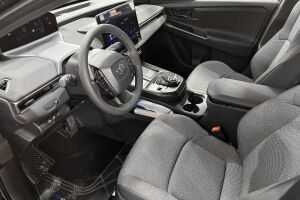 Toyota bZ4X esikatselu 7