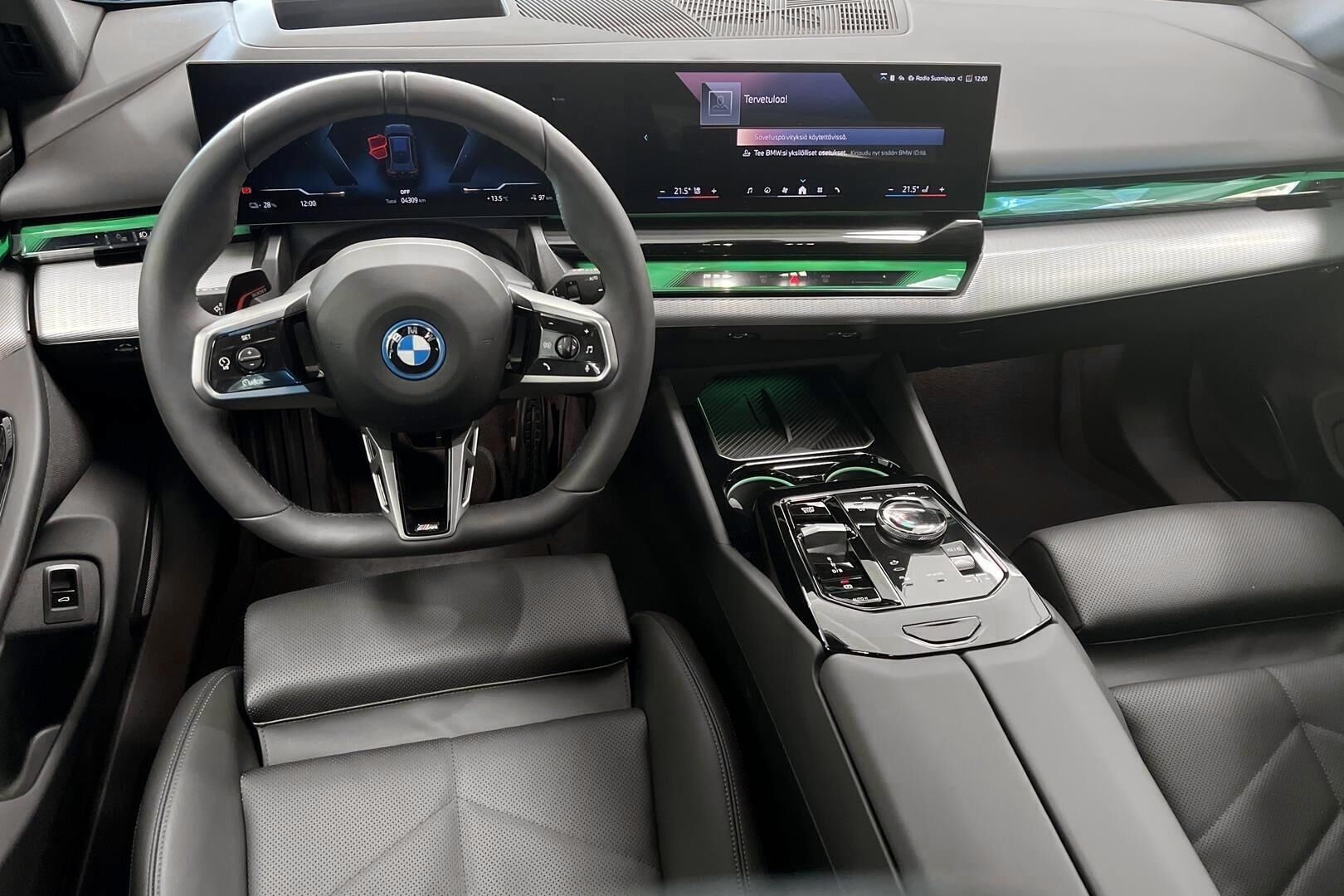 BMW i5 iso kuva 6
