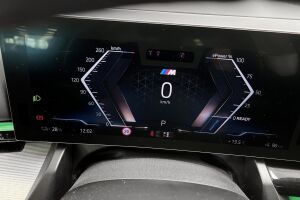 BMW i5 esikatselu 8