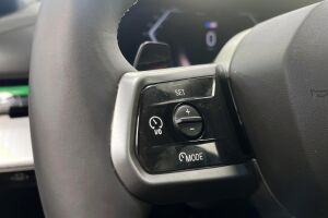 BMW i5 esikatselu 11