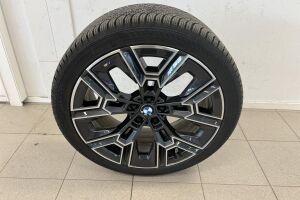BMW i5 esikatselu 16