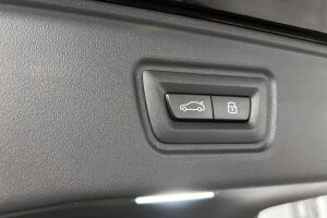 BMW i5 esikatselu 13