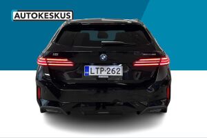 BMW i5 esikatselu 5