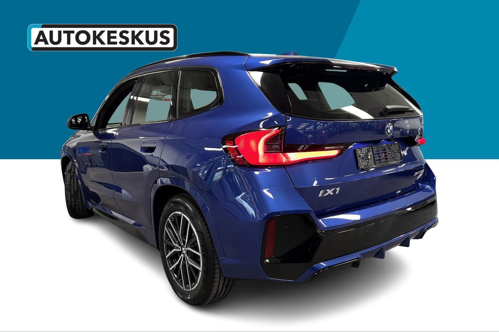 BMW iX1 iso kuva 5