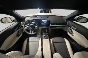 BMW iX2 esikatselu 10