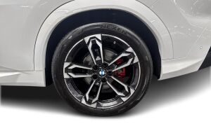 BMW iX2 esikatselu 12