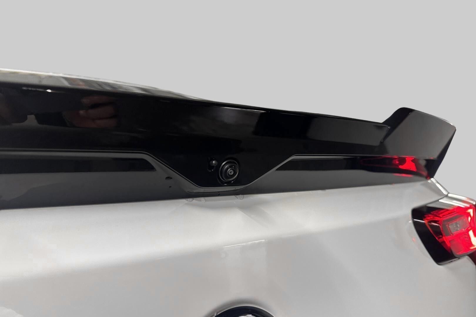 BMW iX2 iso kuva 17