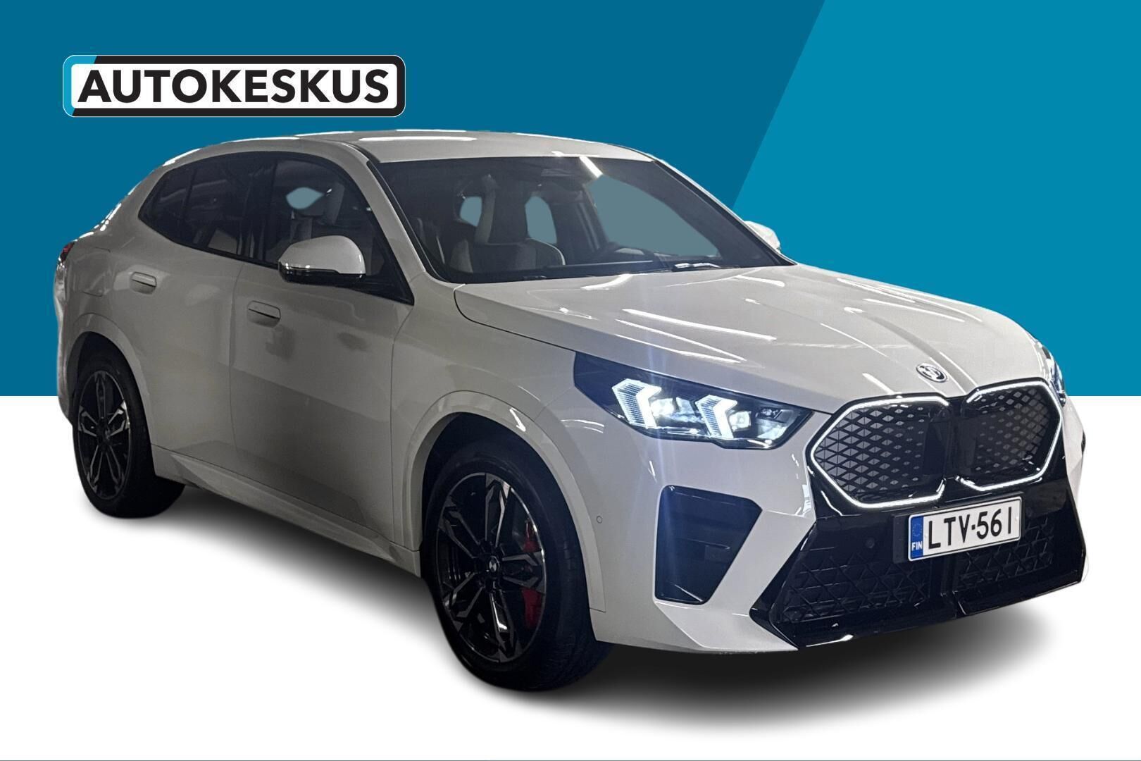 BMW iX2 iso kuva 2