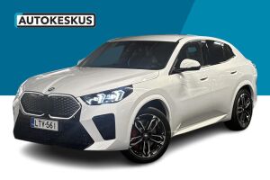BMW iX2 esikatselu 0