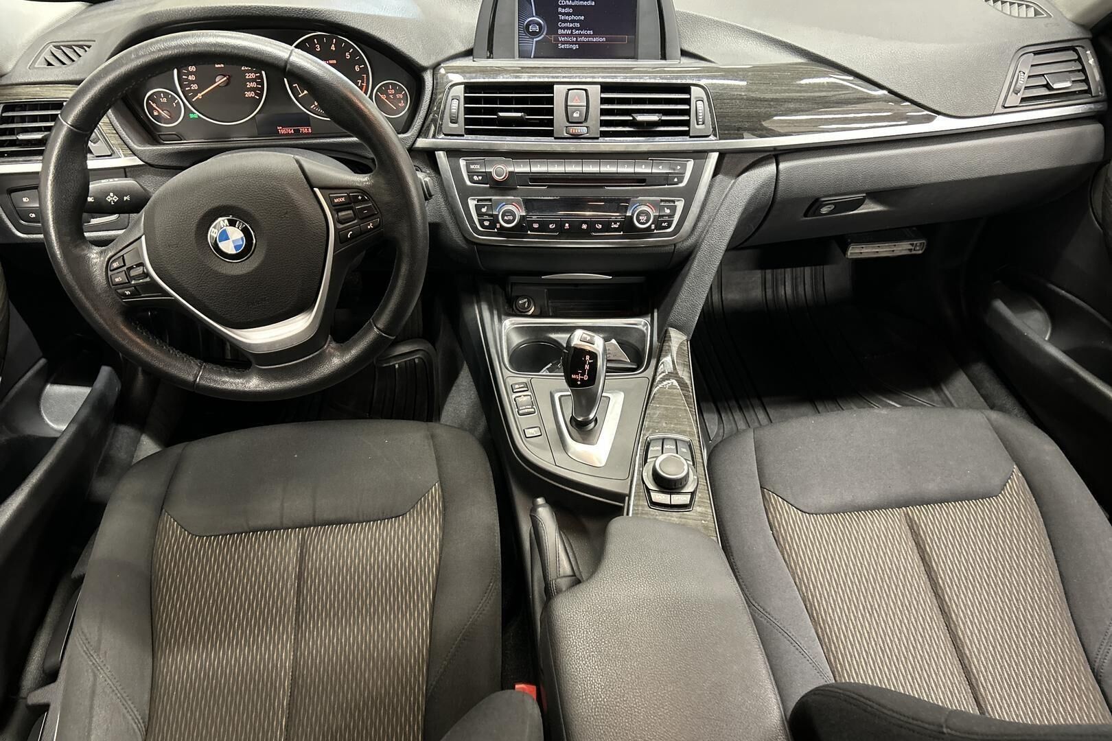 BMW 3-sarja iso kuva 10