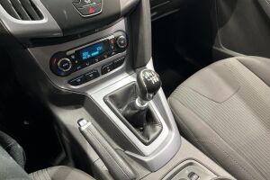 Ford Focus esikatselu 16