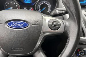 Ford Focus esikatselu 19