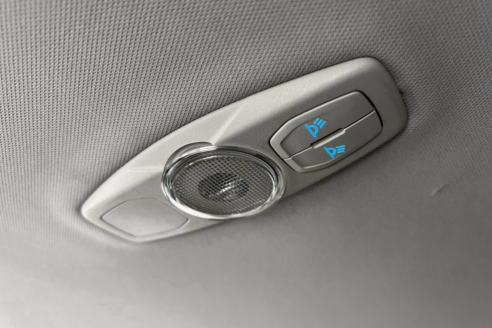 Ford Focus iso kuva 24