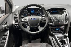 Ford Focus esikatselu 25