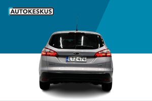 Ford Focus esikatselu 6