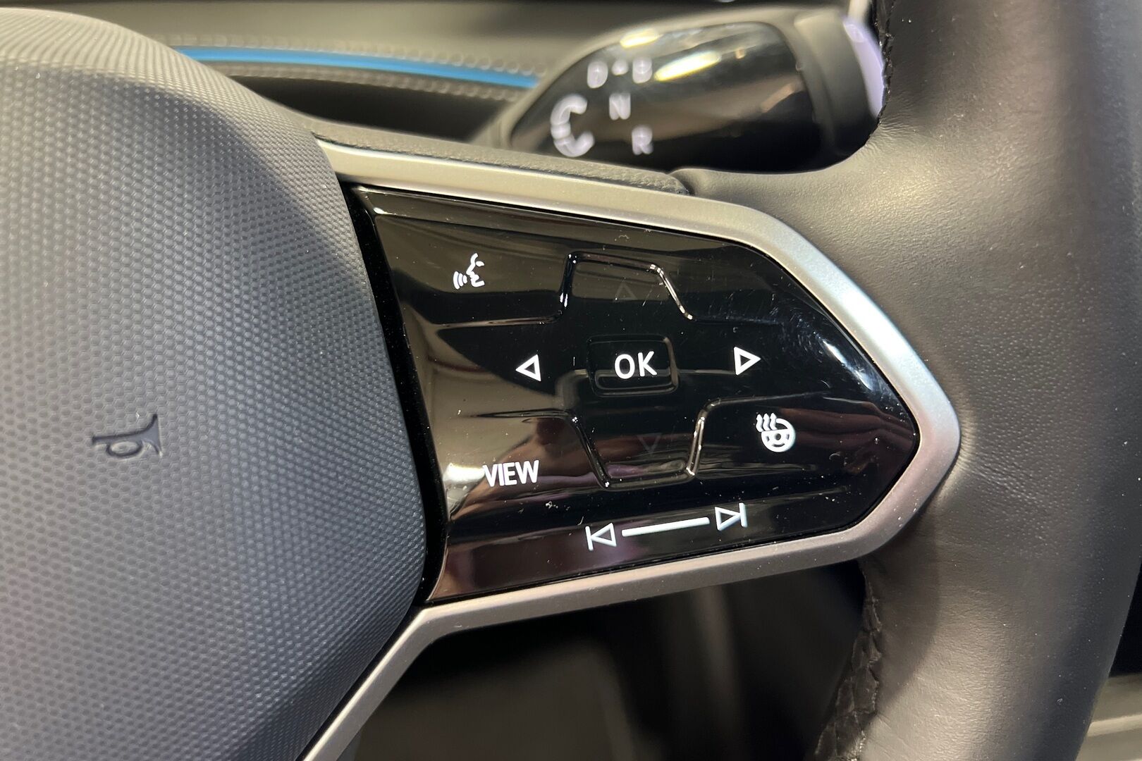Volkswagen ID.7 iso kuva 12