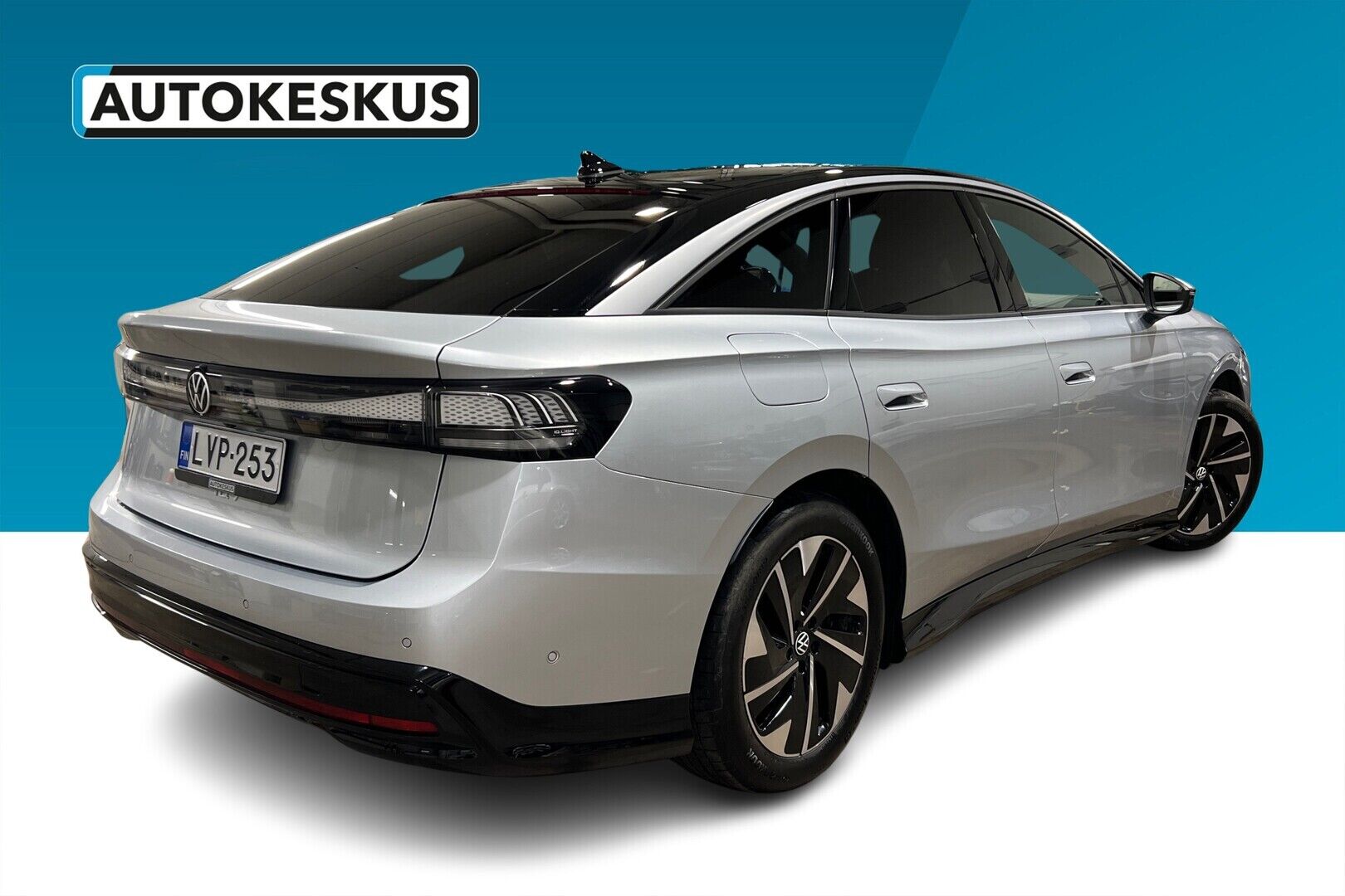 Volkswagen ID.7 iso kuva 2