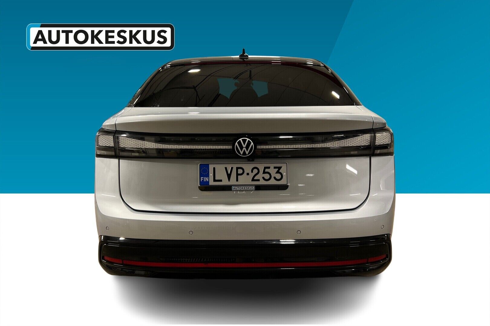 Volkswagen ID.7 iso kuva 3