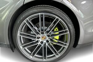 Porsche Panamera esikatselu 13
