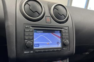 Nissan Qashqai+2 esikatselu 15