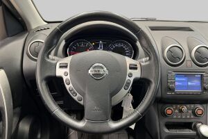 Nissan Qashqai+2 esikatselu 25