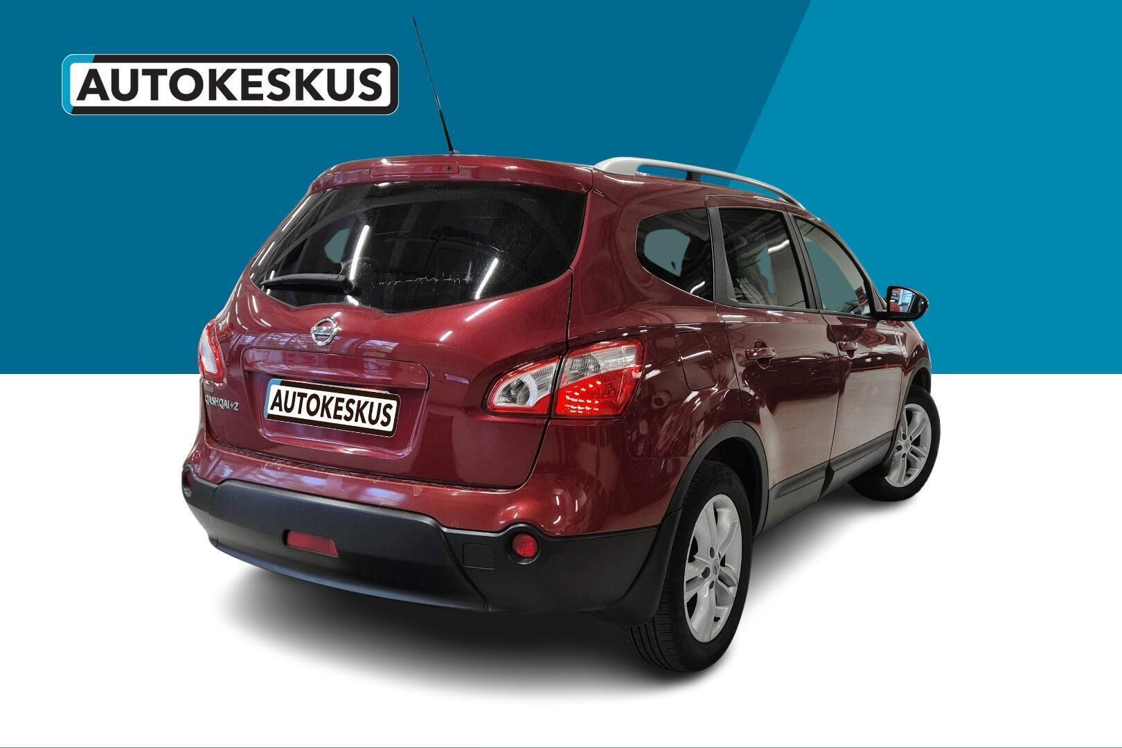 Nissan Qashqai+2 iso kuva 3